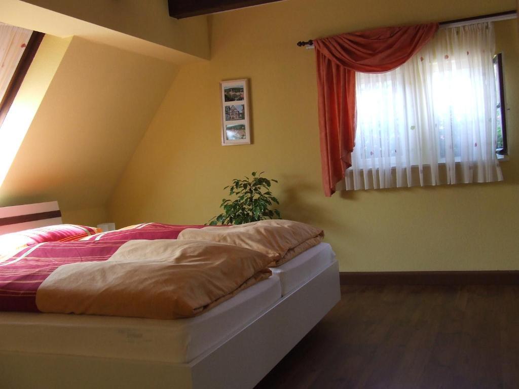 Haus Am Kastanienwald Hotel Dorrenbach Room photo